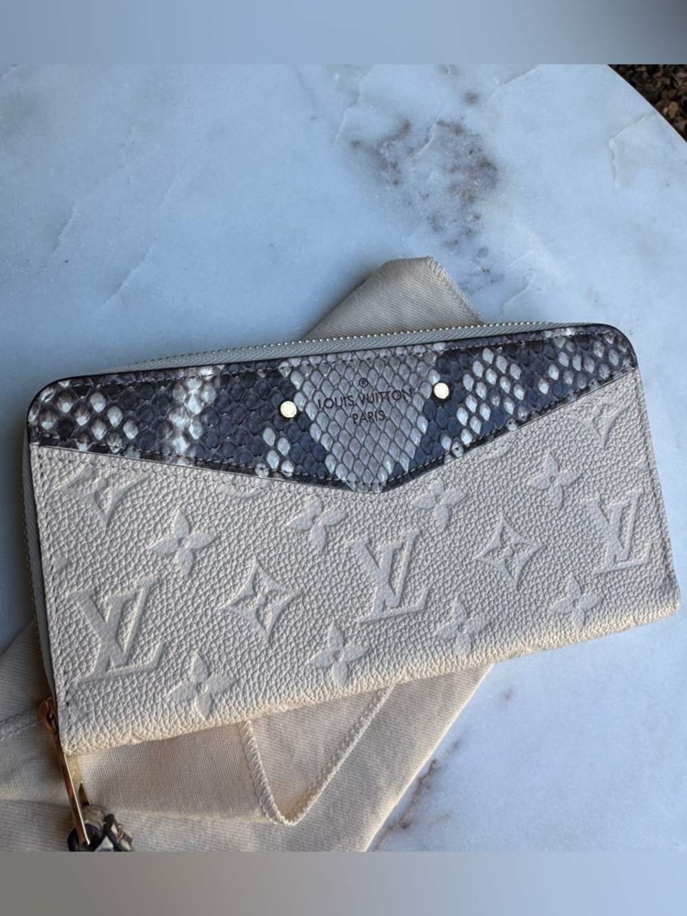 Louis Vuitton Python Empreinte Zippy Wallet - Picture 4 of 15